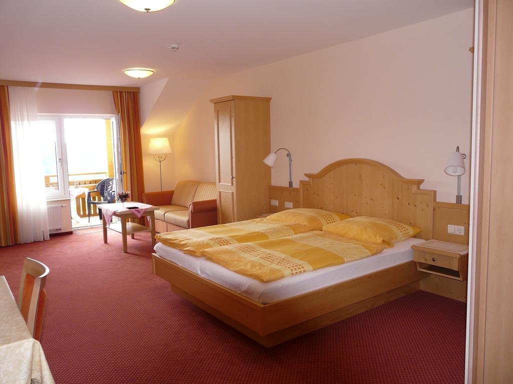 Gasthof Buglhof Sankt Englmar Quarto foto